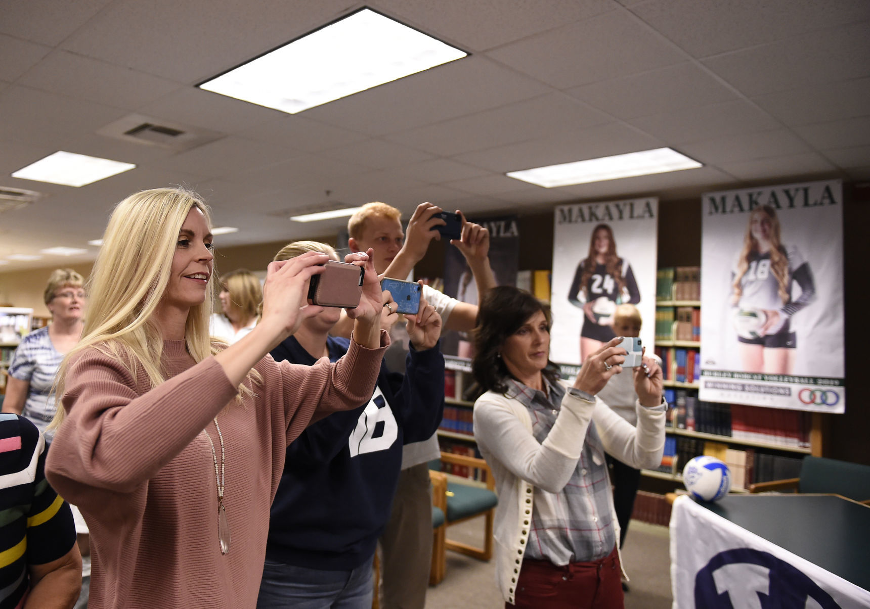Burley's Tolman signs with BYU volleyball